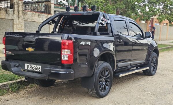 CHEVROLET COLORADO 2024 DIÉSEL CON TURBO - Imagen 2