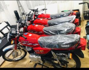 Moto AX100